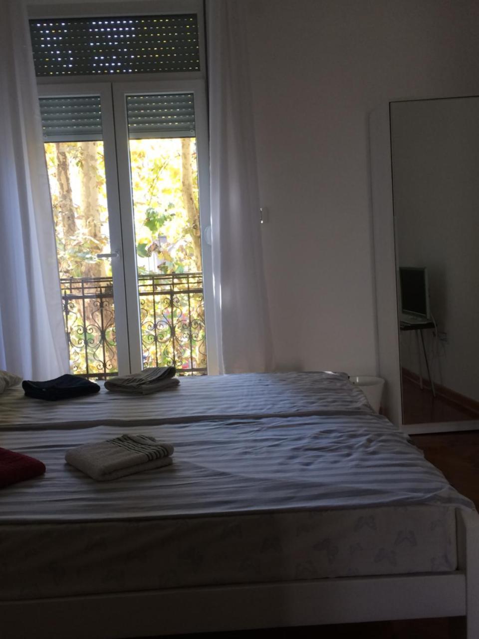 Cricket Park Hostel Belgrad Dış mekan fotoğraf