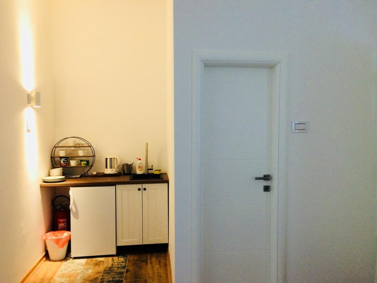 Cricket Park Hostel Belgrad Dış mekan fotoğraf