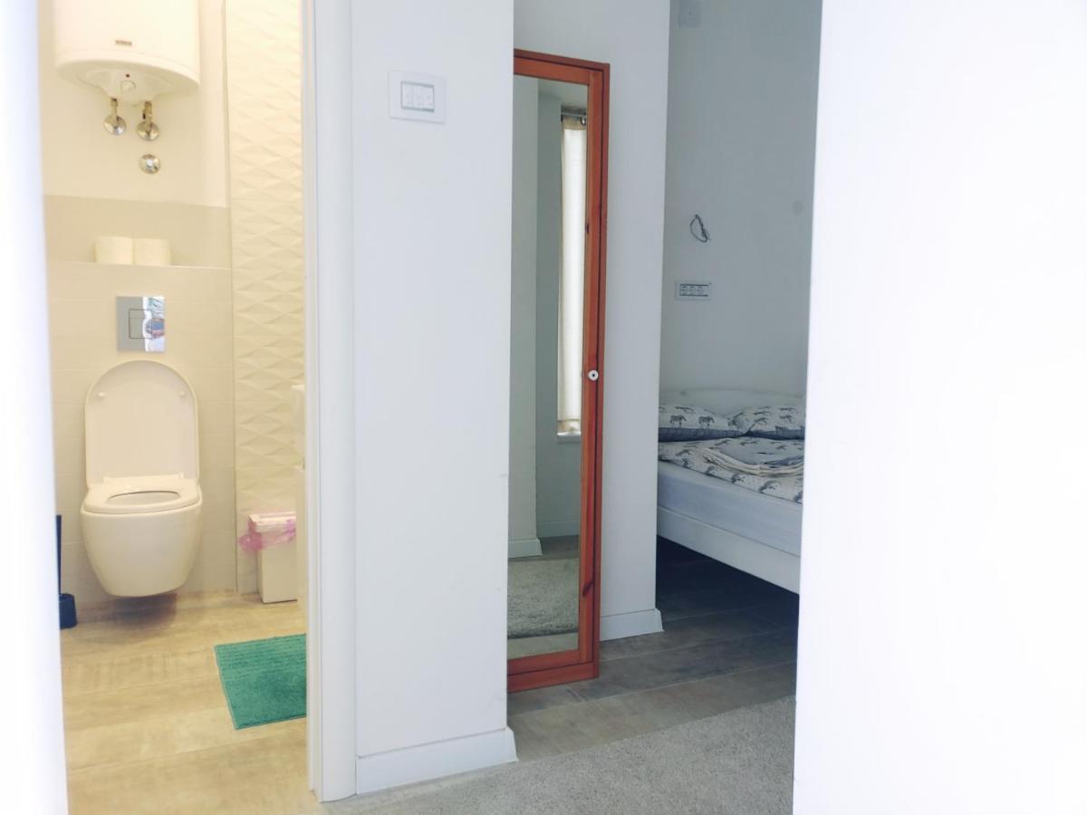 Cricket Park Hostel Belgrad Dış mekan fotoğraf